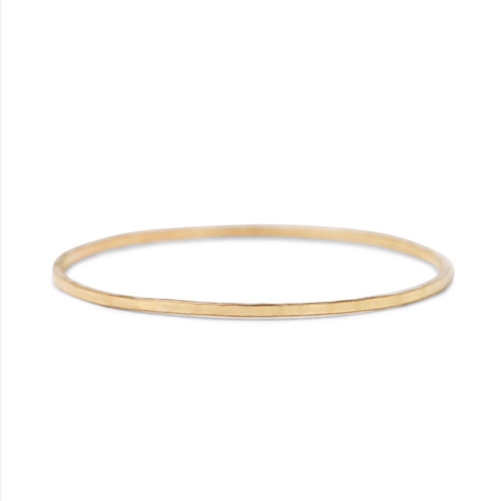 Catbird Gold Threadbare Ring seen on Meghan Markle